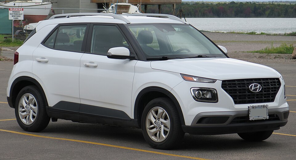 Hyundai Hyundai Venue – Essential 1.2 Essence 83