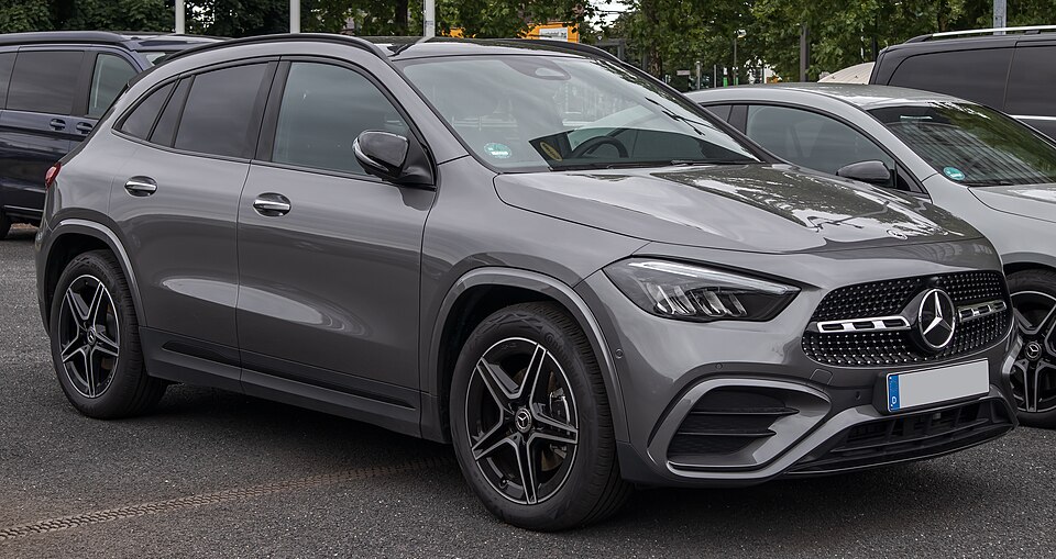 Mercedes-Benz Mercedes-Benz GLA